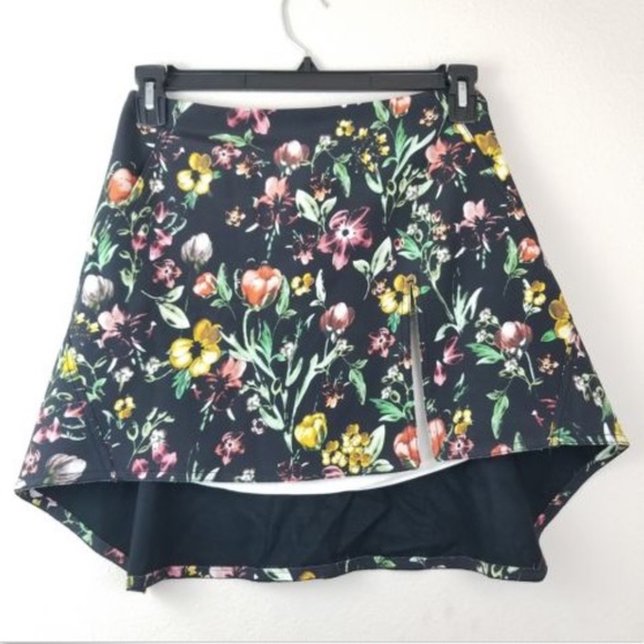 3.1 Phillip Lim Dresses & Skirts - 3.1 Phillip Lim Floral Skirt Size 2 Lined Black